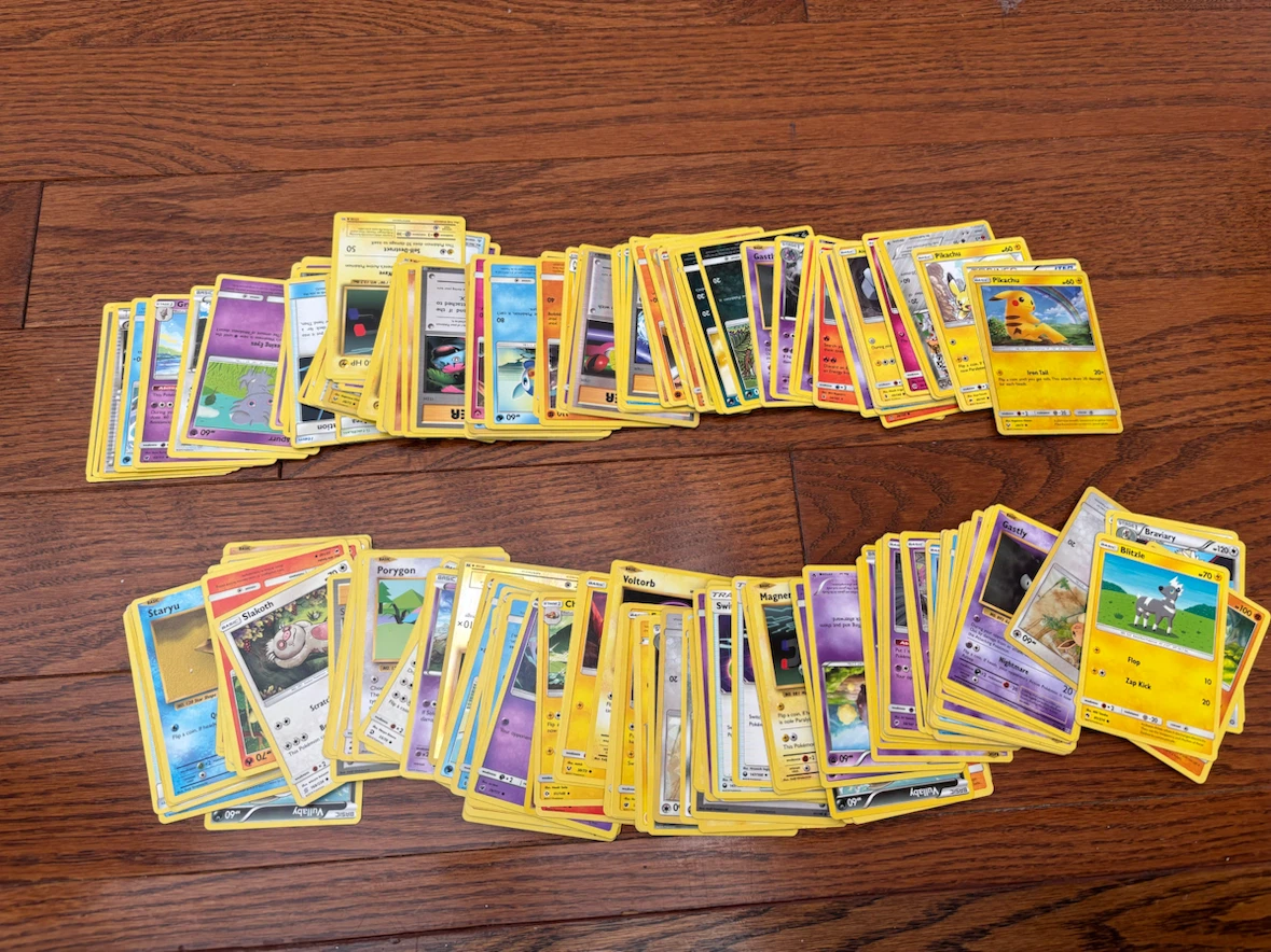 Pokemon Cards - Tin, Cards & Sleeves - photo 3
