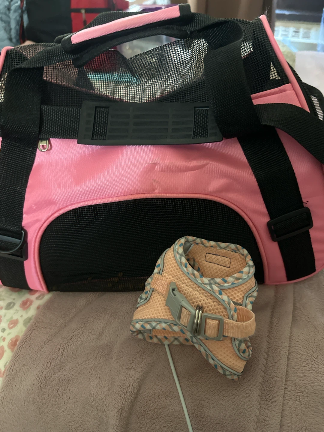 Pink Pet Carrier Bag with Matching Harness - photo 2