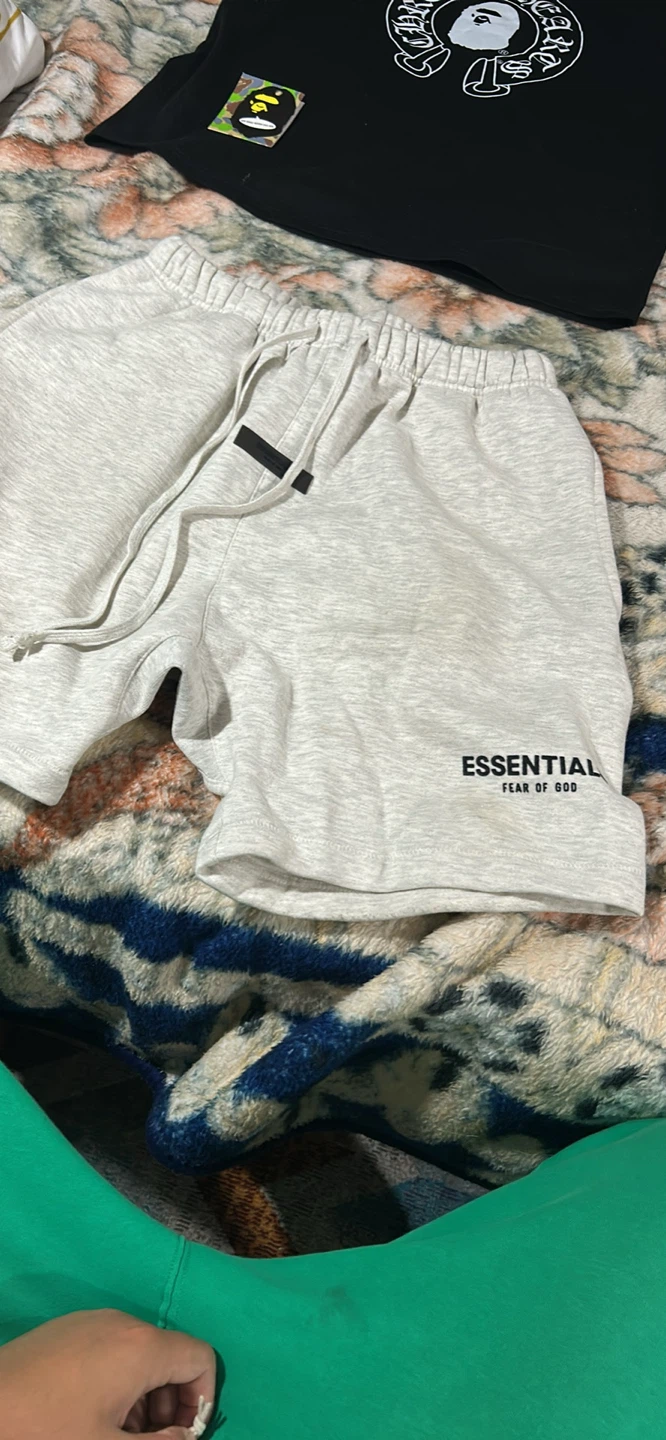 Brand new essentials shorts - photo 3