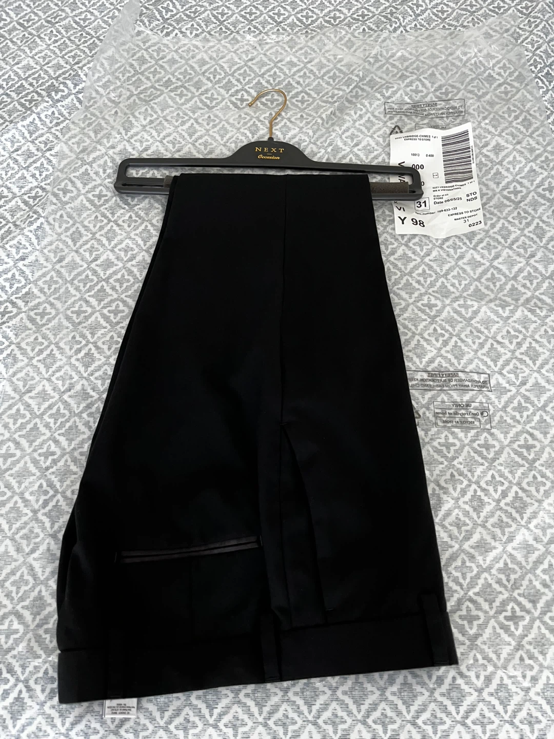 Tuxedo Suit - photo 4