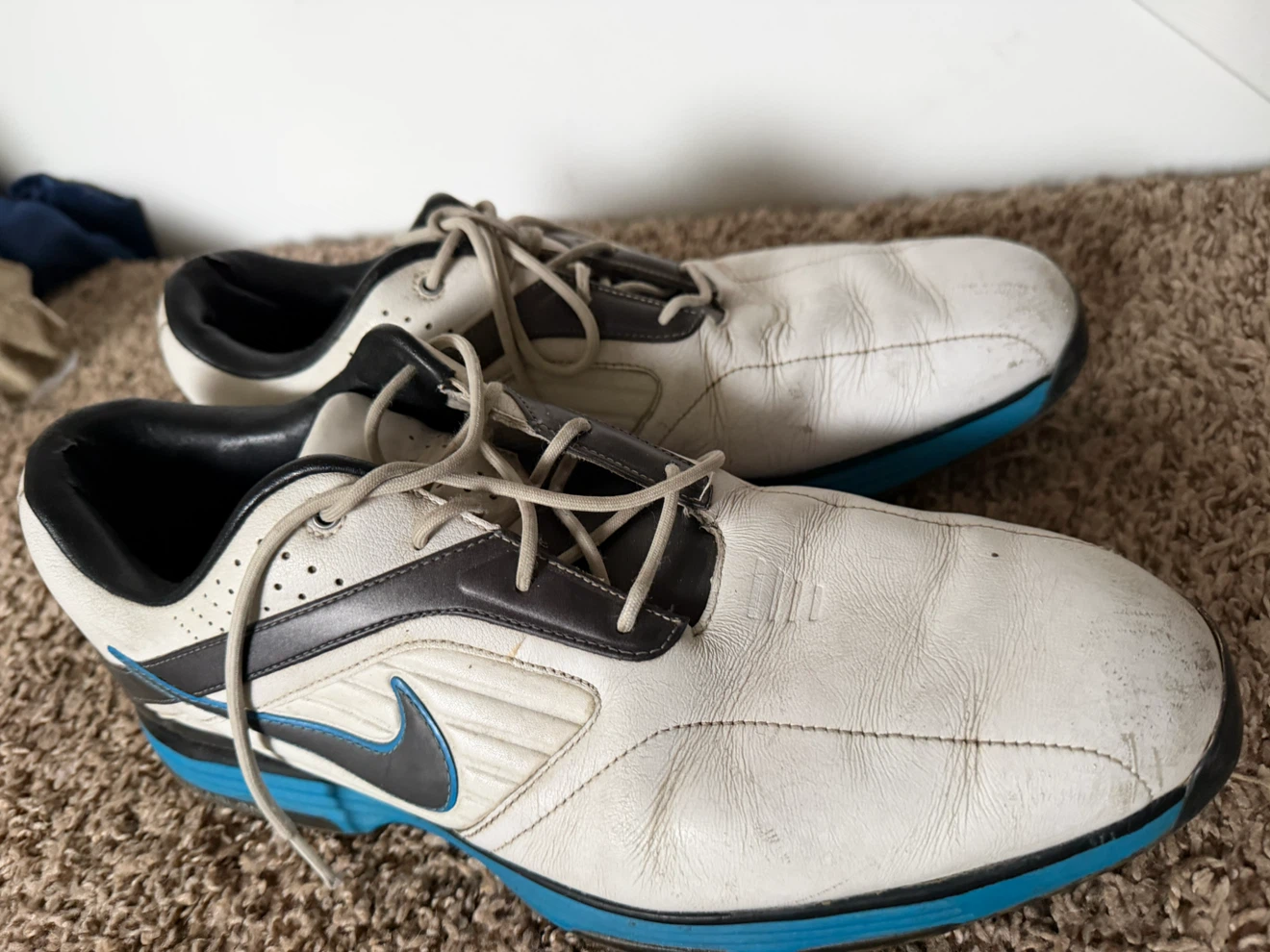 Nike Golf Shoes Size 9
