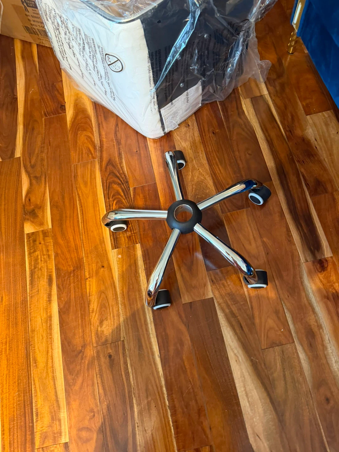 Office Chair Seat and Base - photo 2
