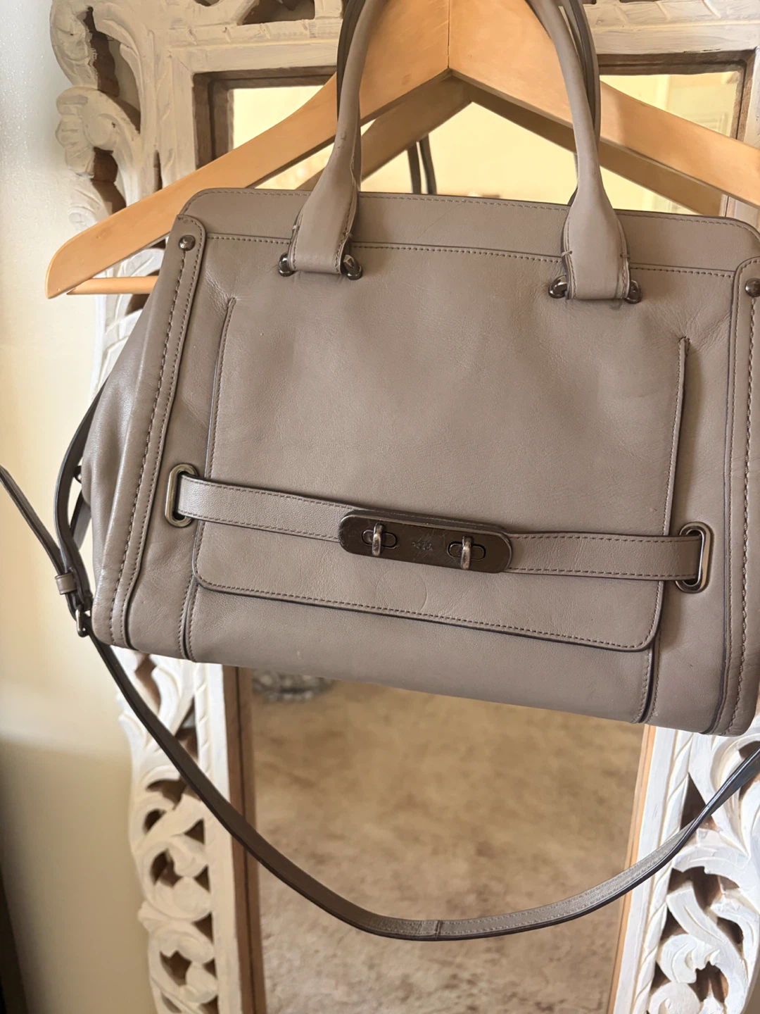 Coach Handcrafted Leather Satchel Bag - photo 2