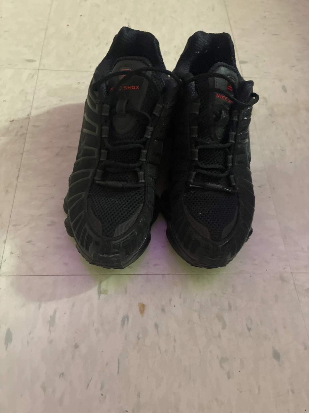 Nike Shox Black woman