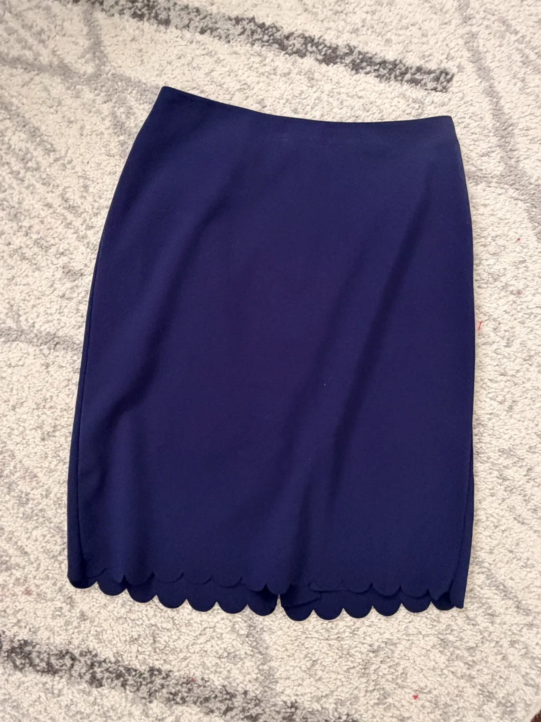 LIKE NEW Banana Republic Navy Pencil Skirt Womens Size 2