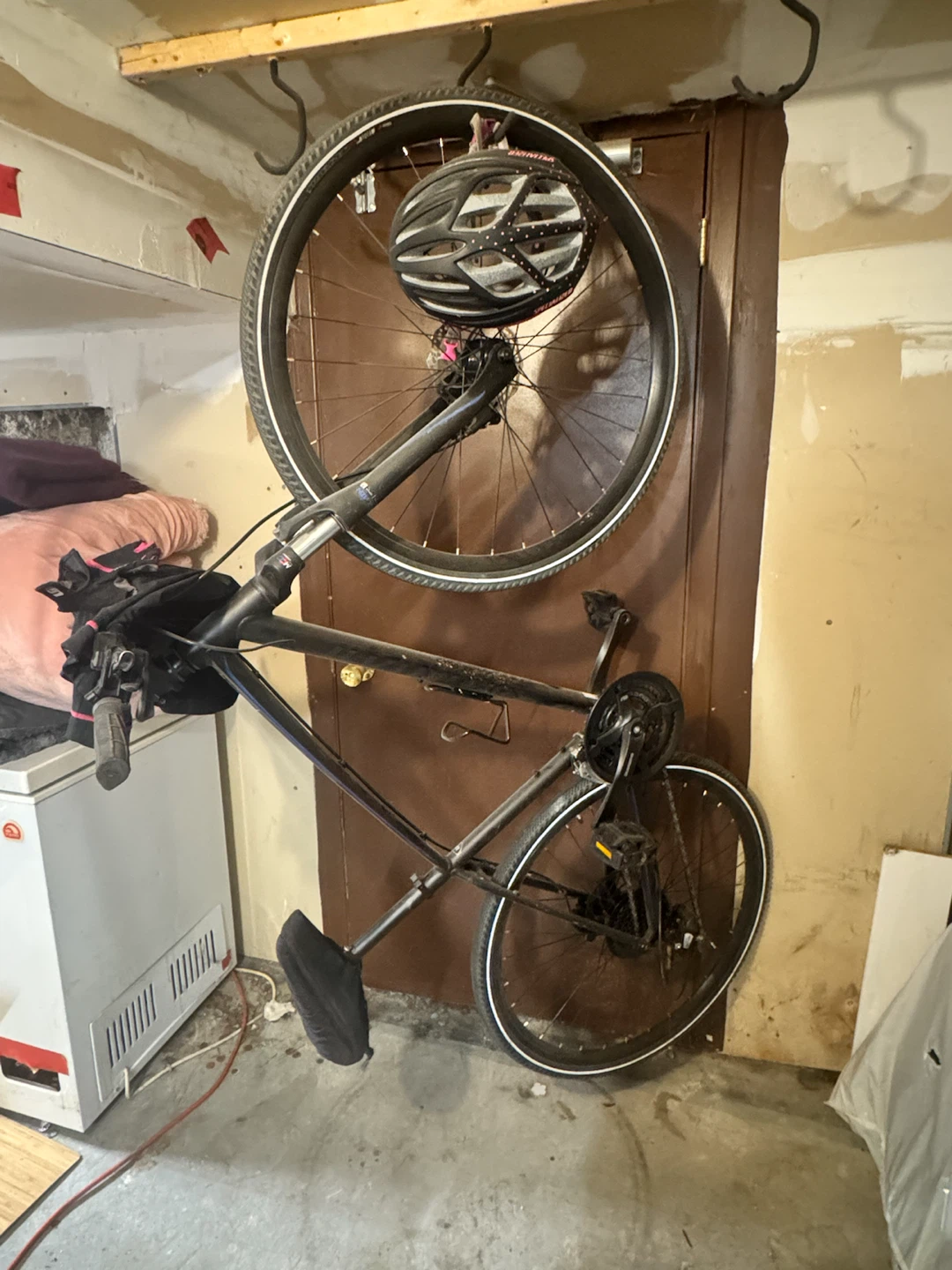 Specialized Hybrid Bicycle with Helmet