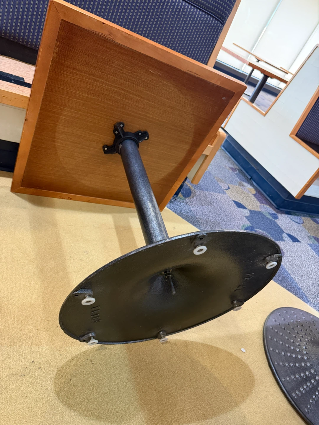 Restaurant chairs and tables - photo 3