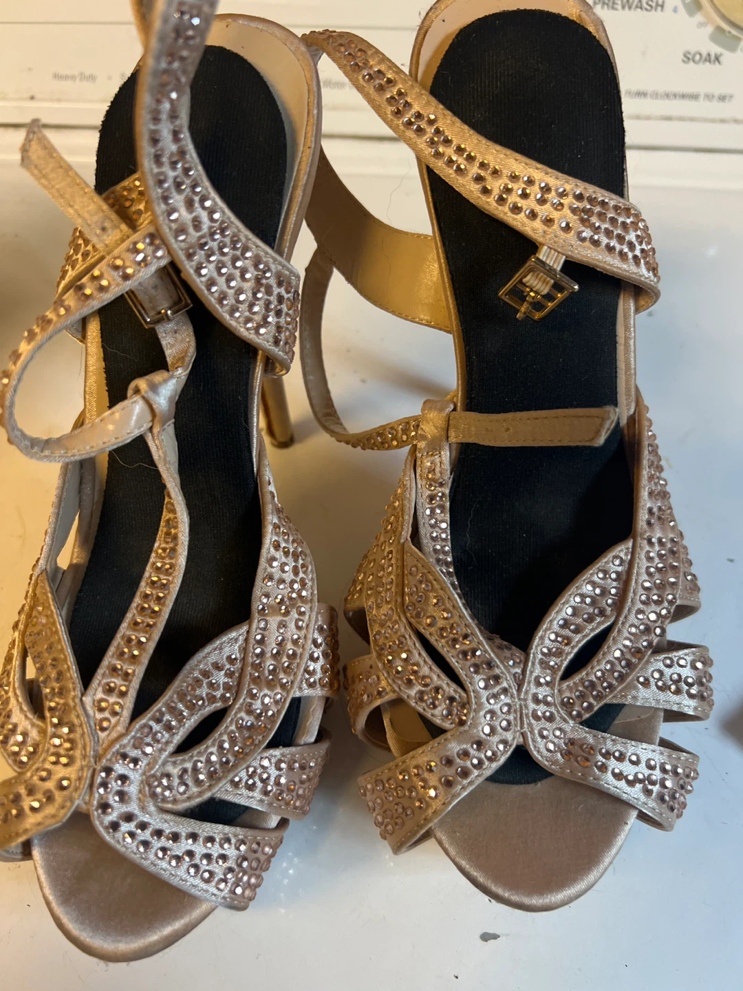 Women's Heeled Sandals Size 7.5