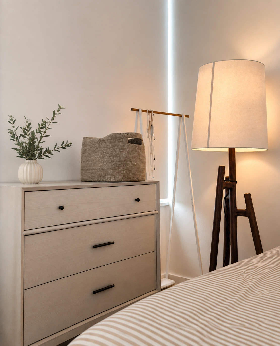 3-Drawer Light Wood Dresser
