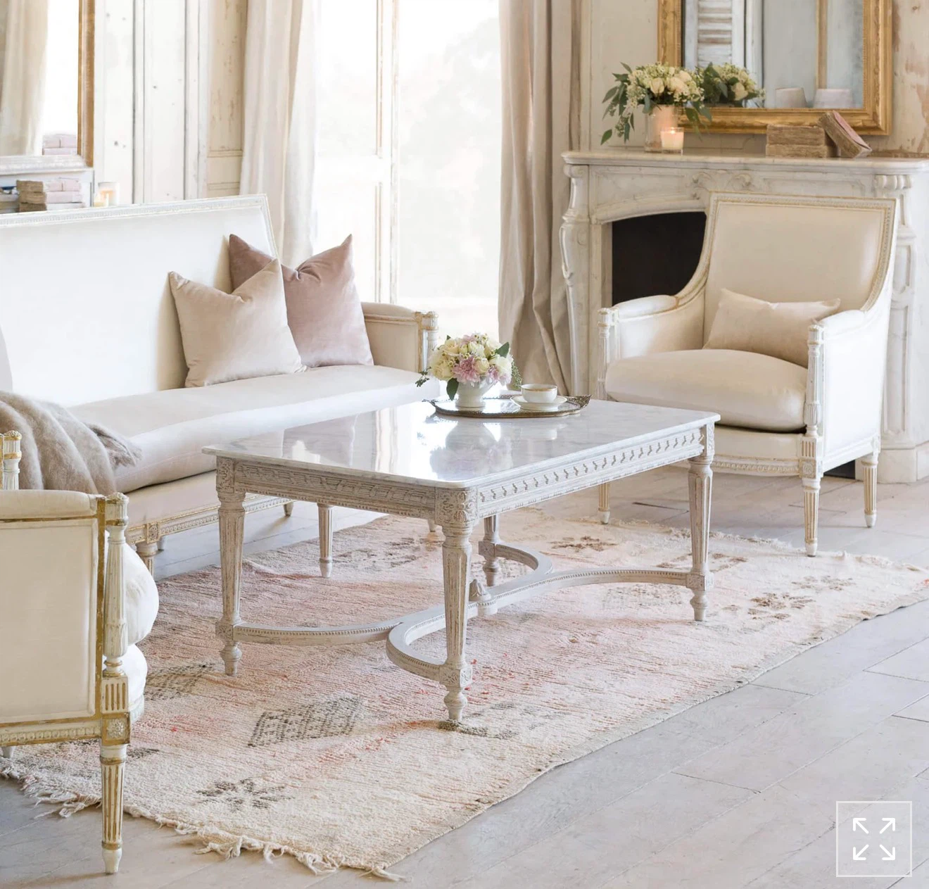 Brand new Ornate White Marble Top Coffee Table - photo 3