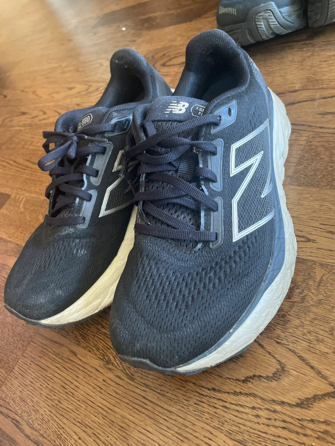 New Balance 880 Running Shoes