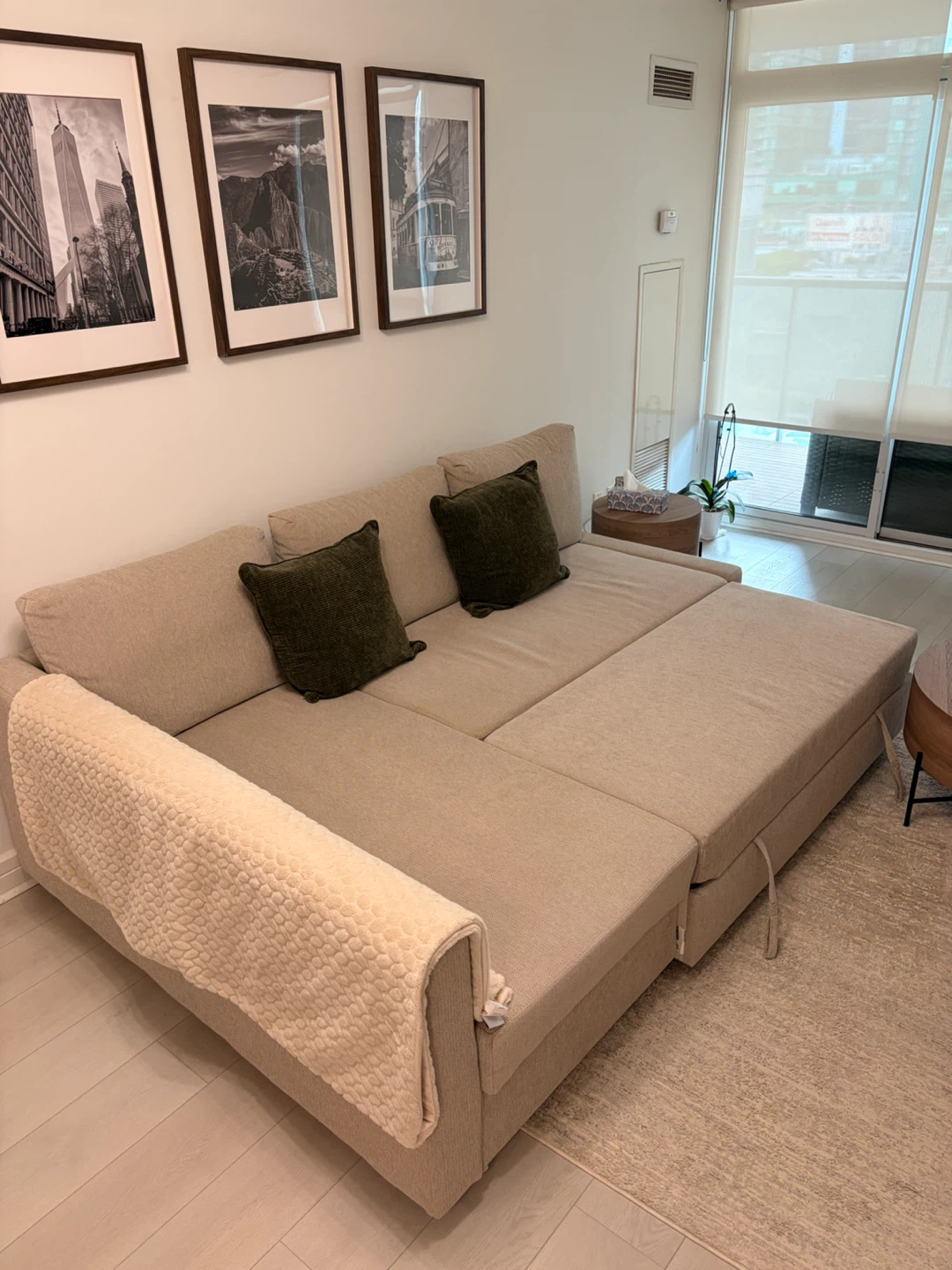 IKEA FRIHETEN Corner Sofa-Bed with Storage - Hyllie Beige