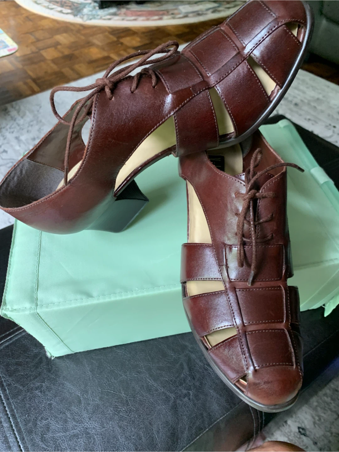 Vionic Comfort Brown Leather Lace-Up Heels