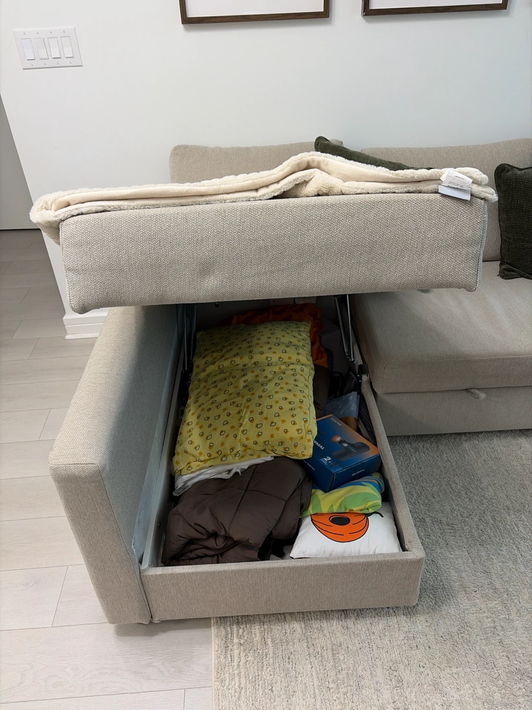 IKEA FRIHETEN Corner Sofa-Bed with Storage - Hyllie Beige - photo 3