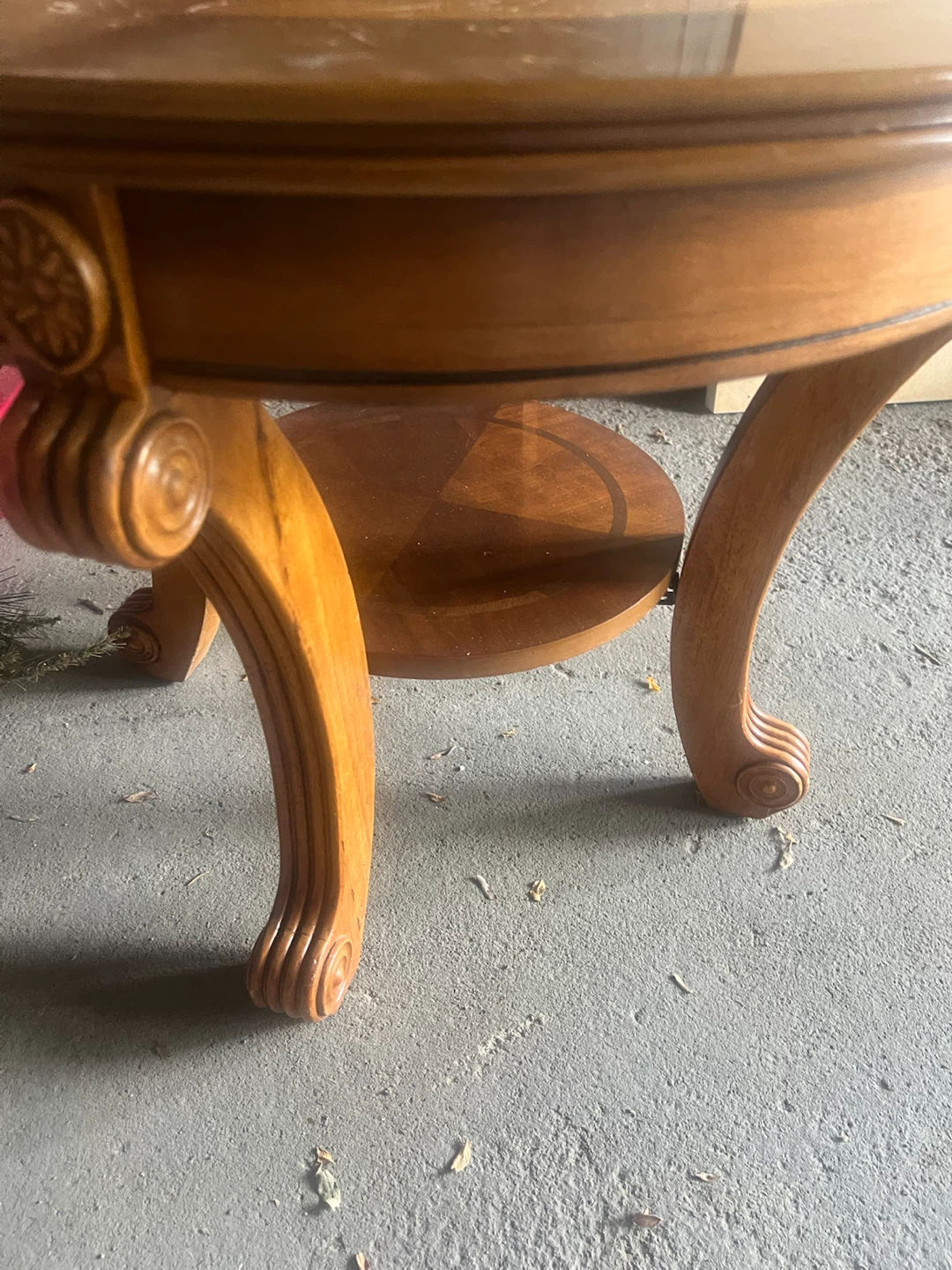 Wooden accent table with inlay detail - photo 2