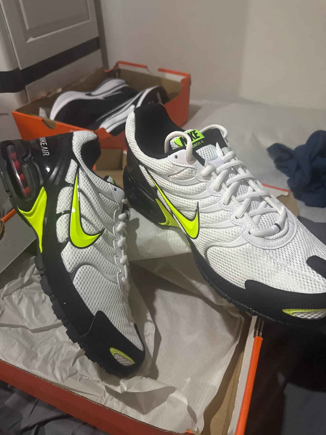 Nike Torch 4 White Volt Running Shoes - photo 3