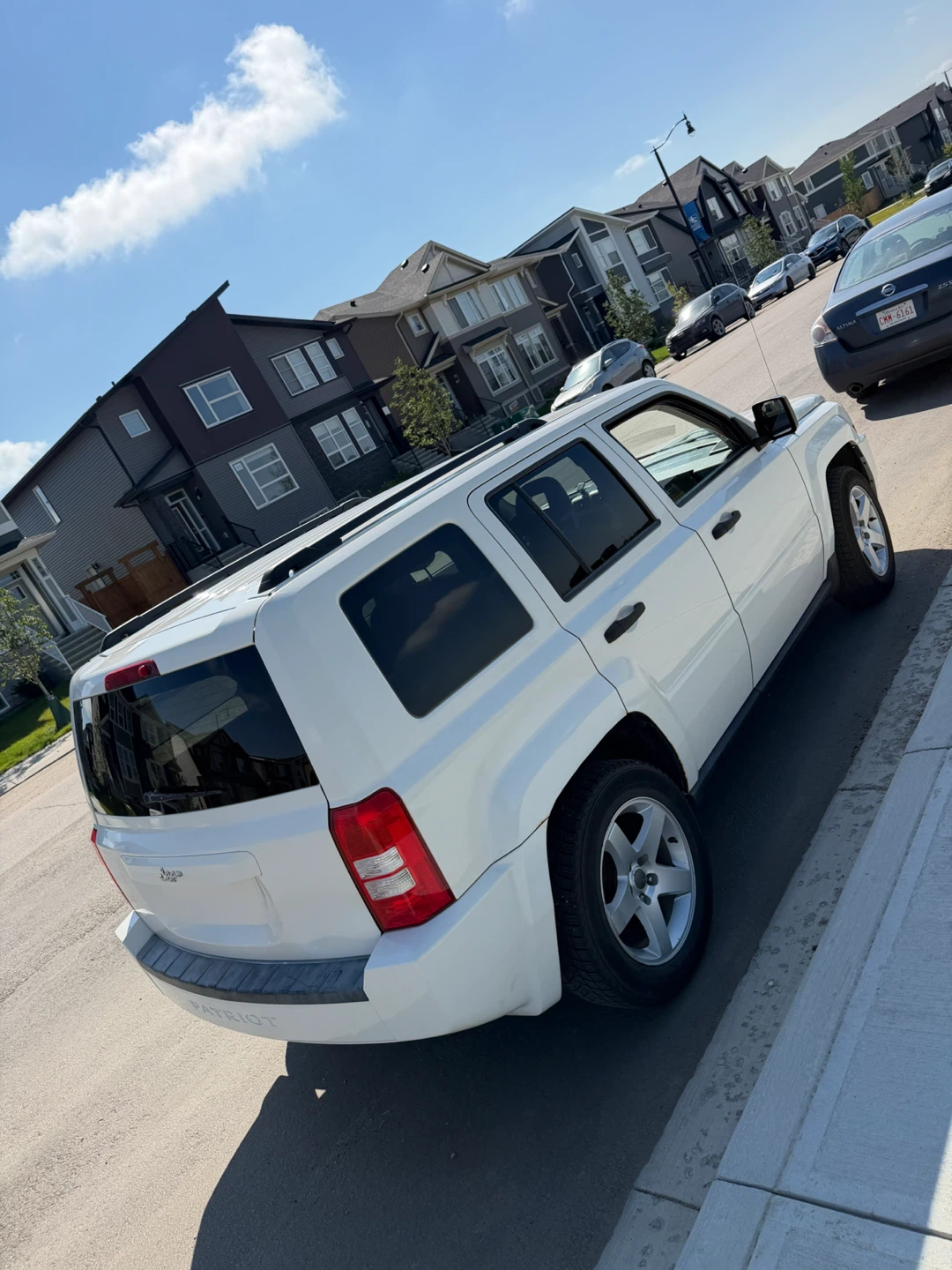White Jeep Patriot - photo 5