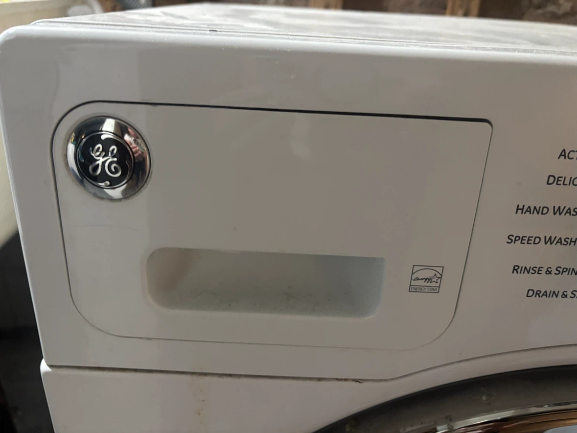 Apartment sized washer and dryer - photo 2