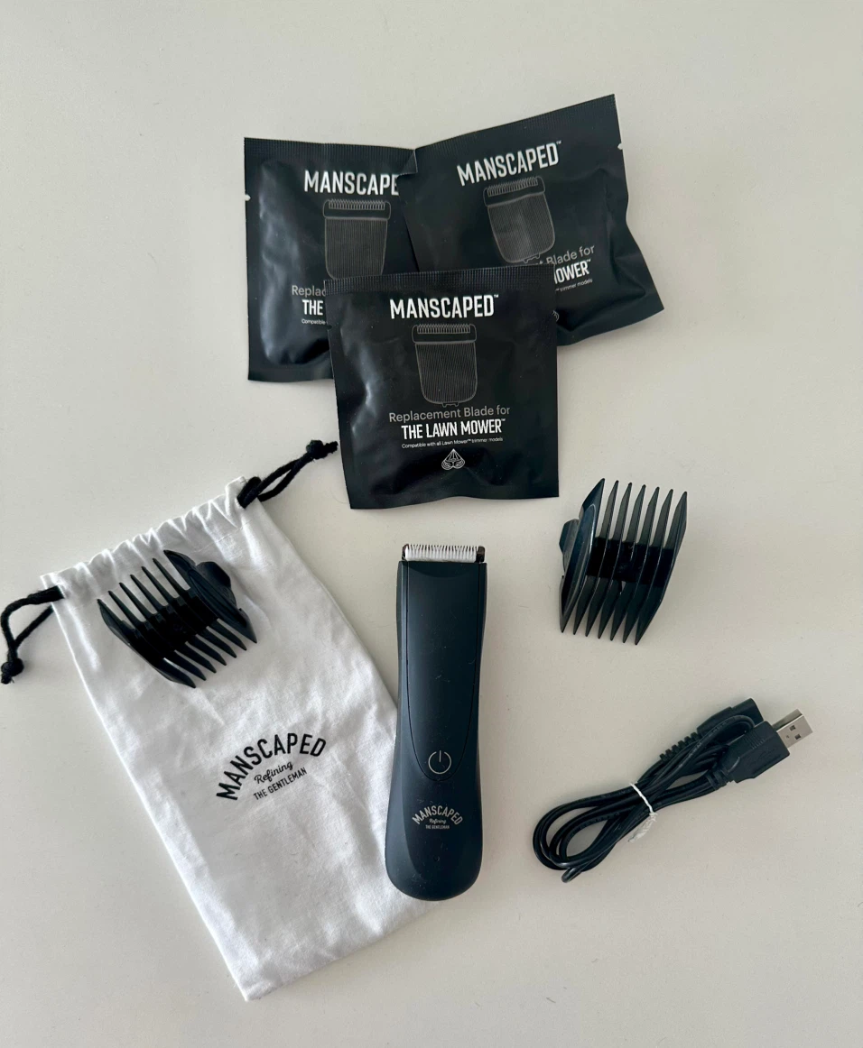 MANSCAPED The Lawn Mower 3.0 w/ replacement blades