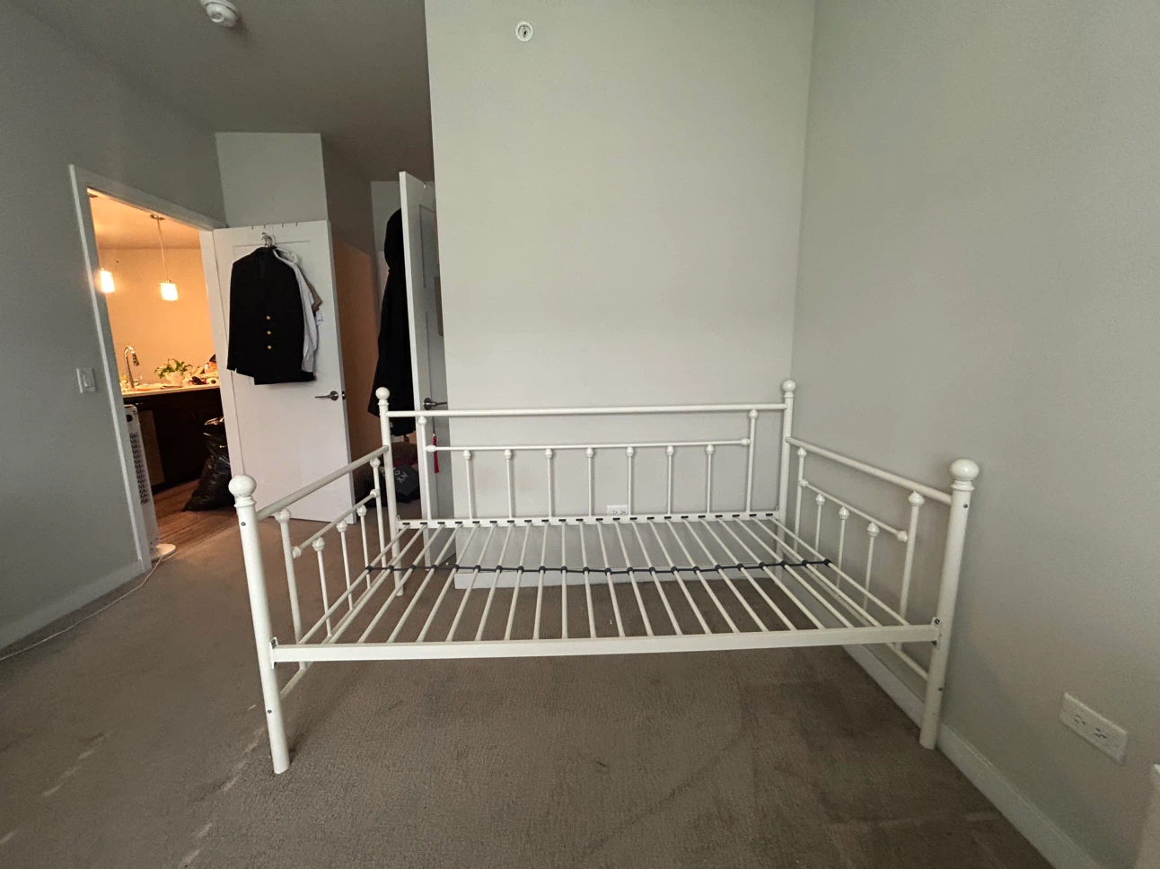 White Metal Twin Daybed Frame - photo 3