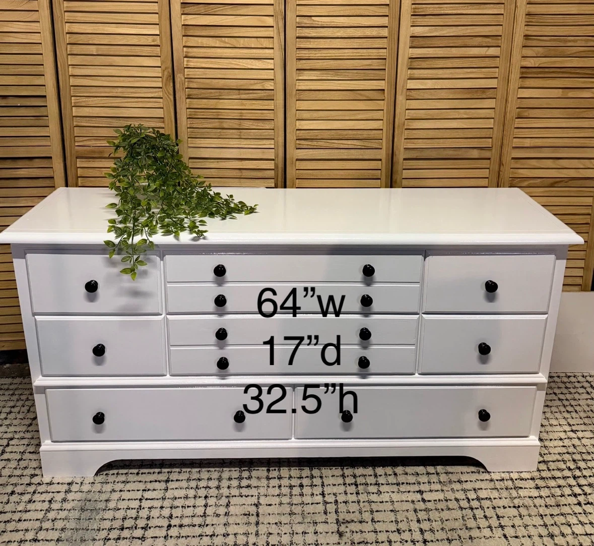 White Refinished 8-Drawer Dresser - photo 5