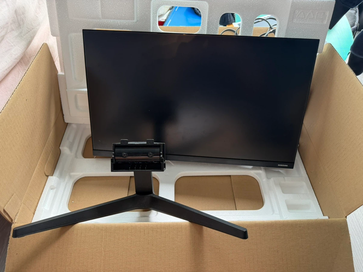 Samsung T35F 24" Monitor