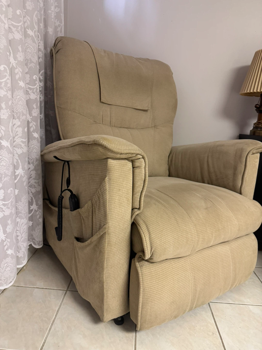 Power Recliner Chair - photo 3