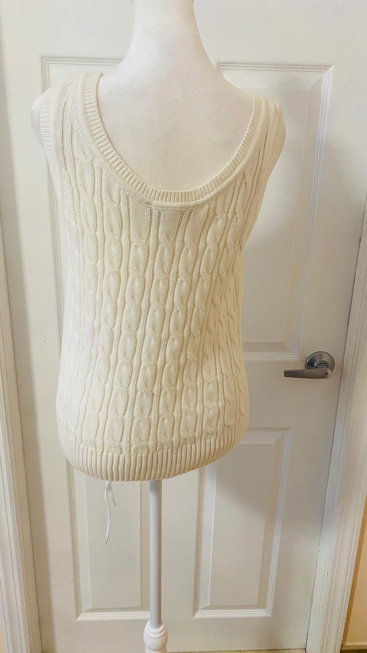 Tommy Hilfiger size small - photo 5