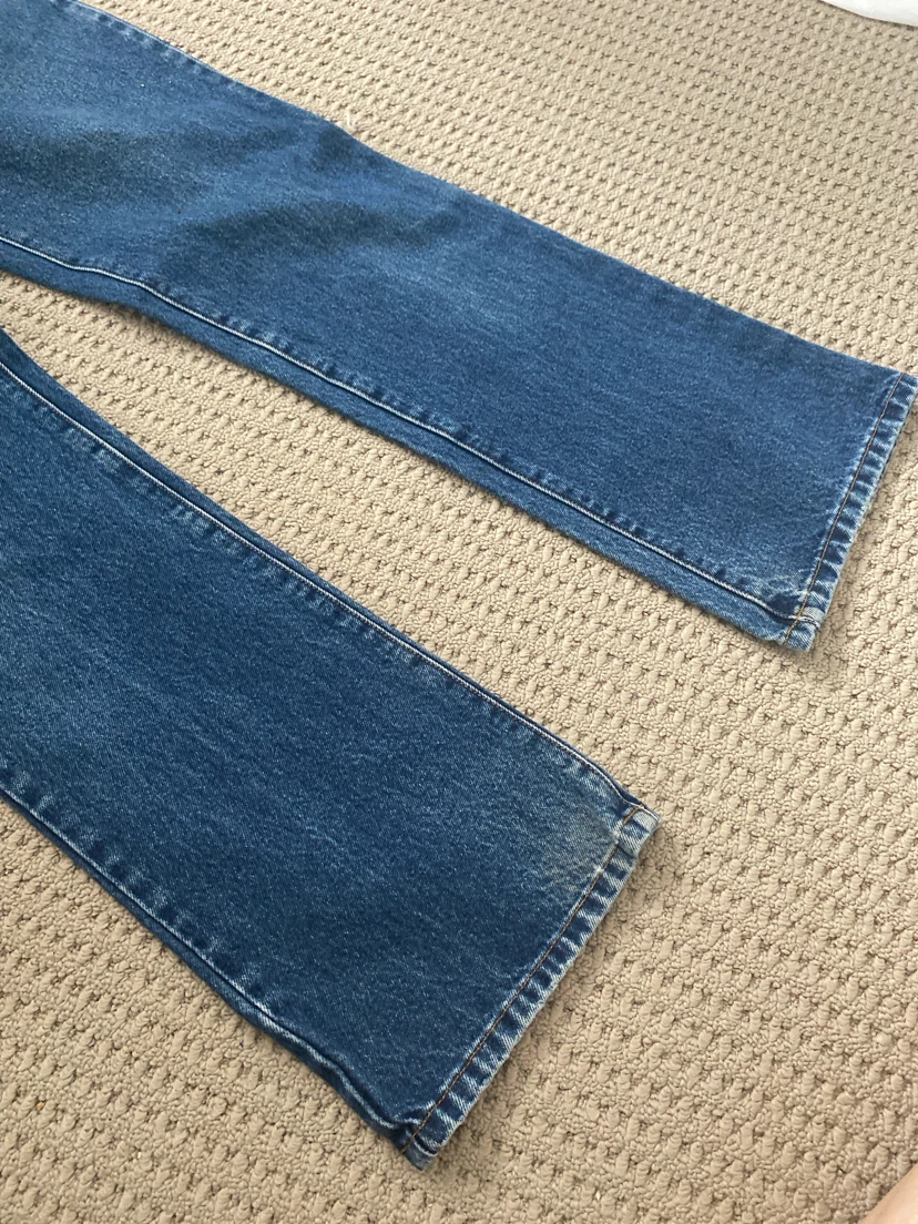 Bossini Bootcut Denim Jeans - photo 3