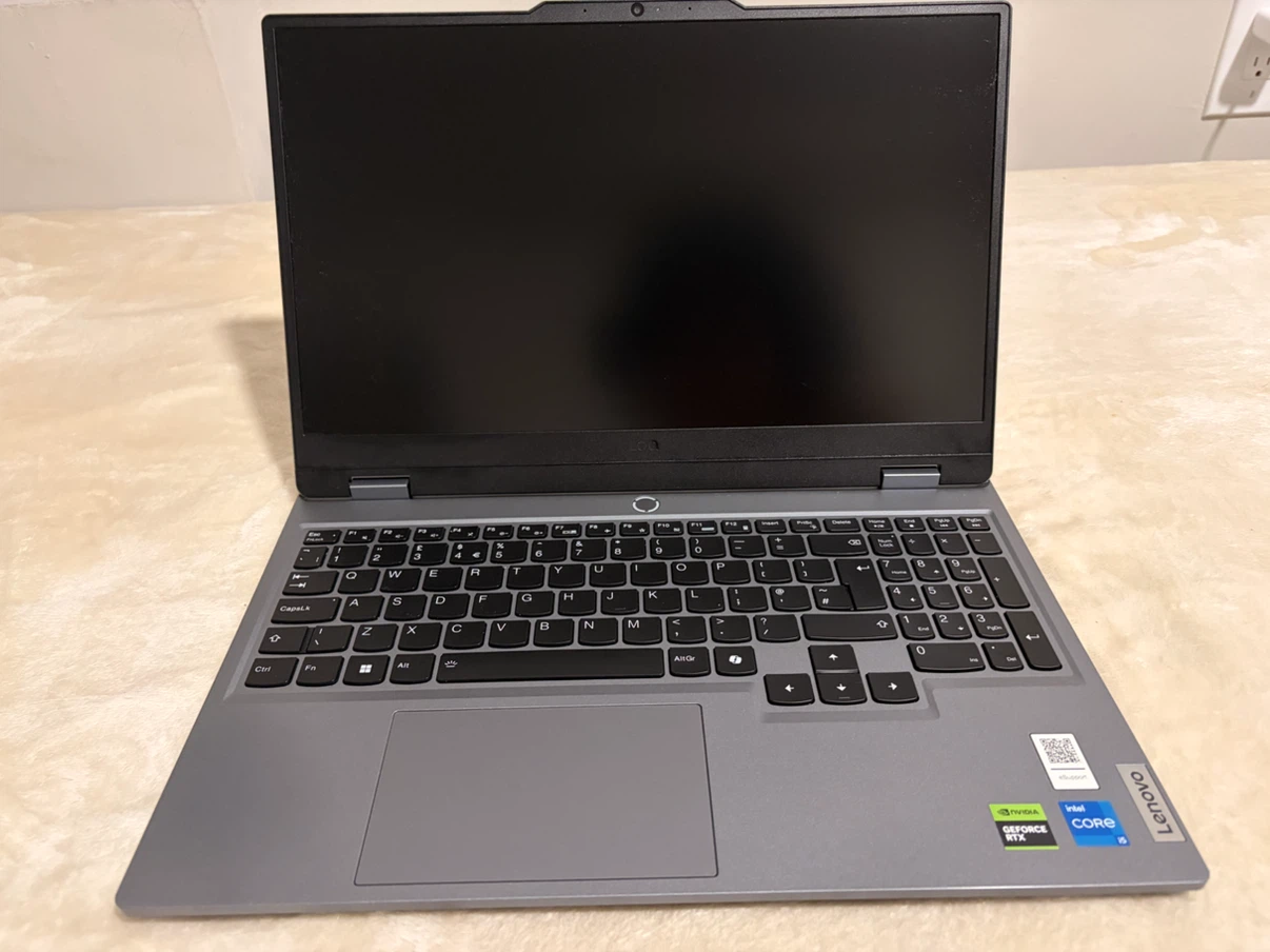 Lenovo LOQ Gaming Laptop - photo 4