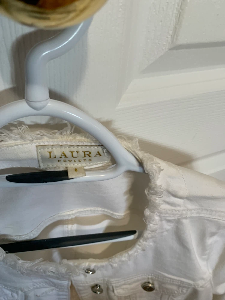 White Denim Jacket - photo 2