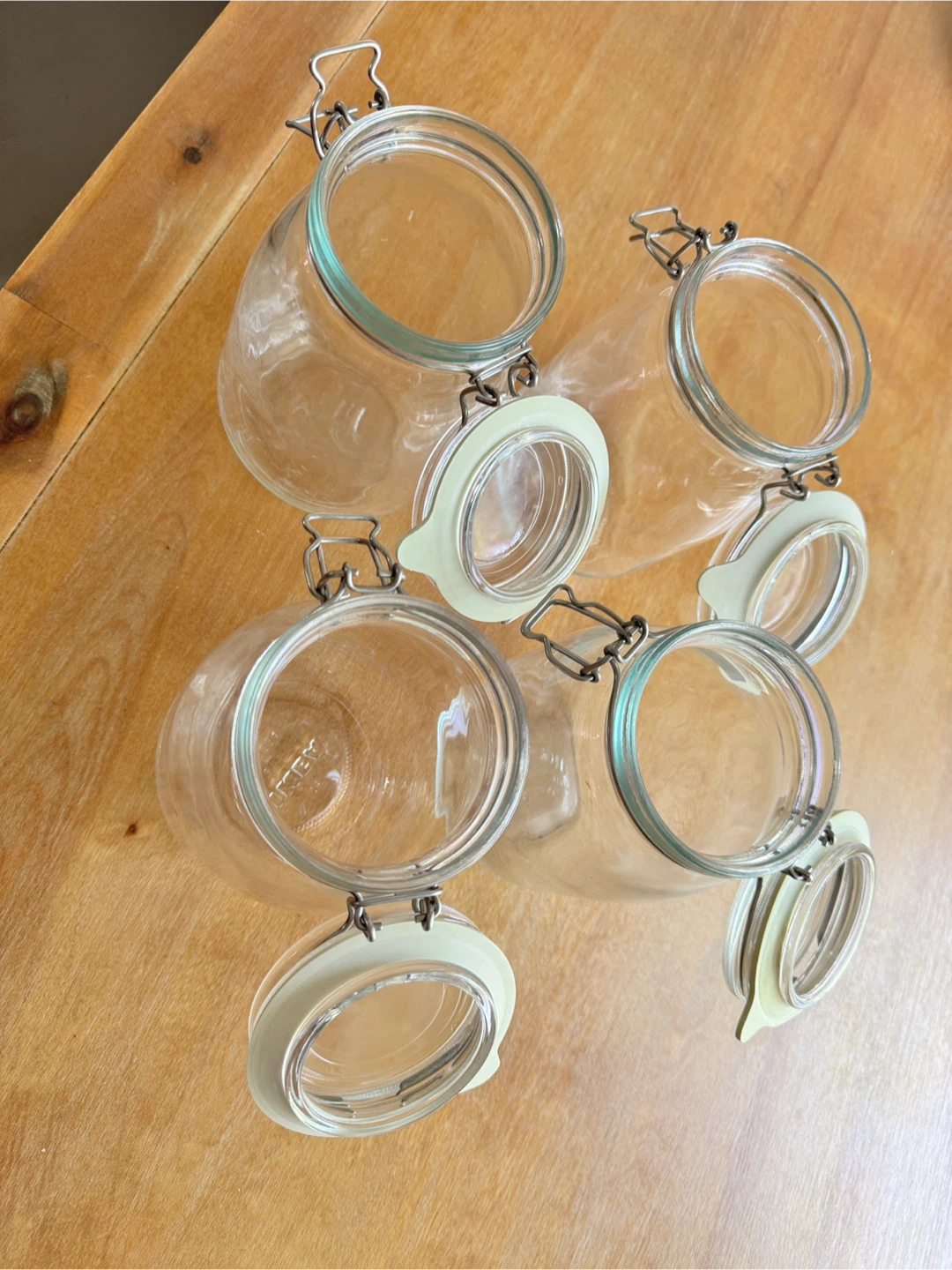 Set of 4 Glass Storage Jars with Clip Lids - photo 2