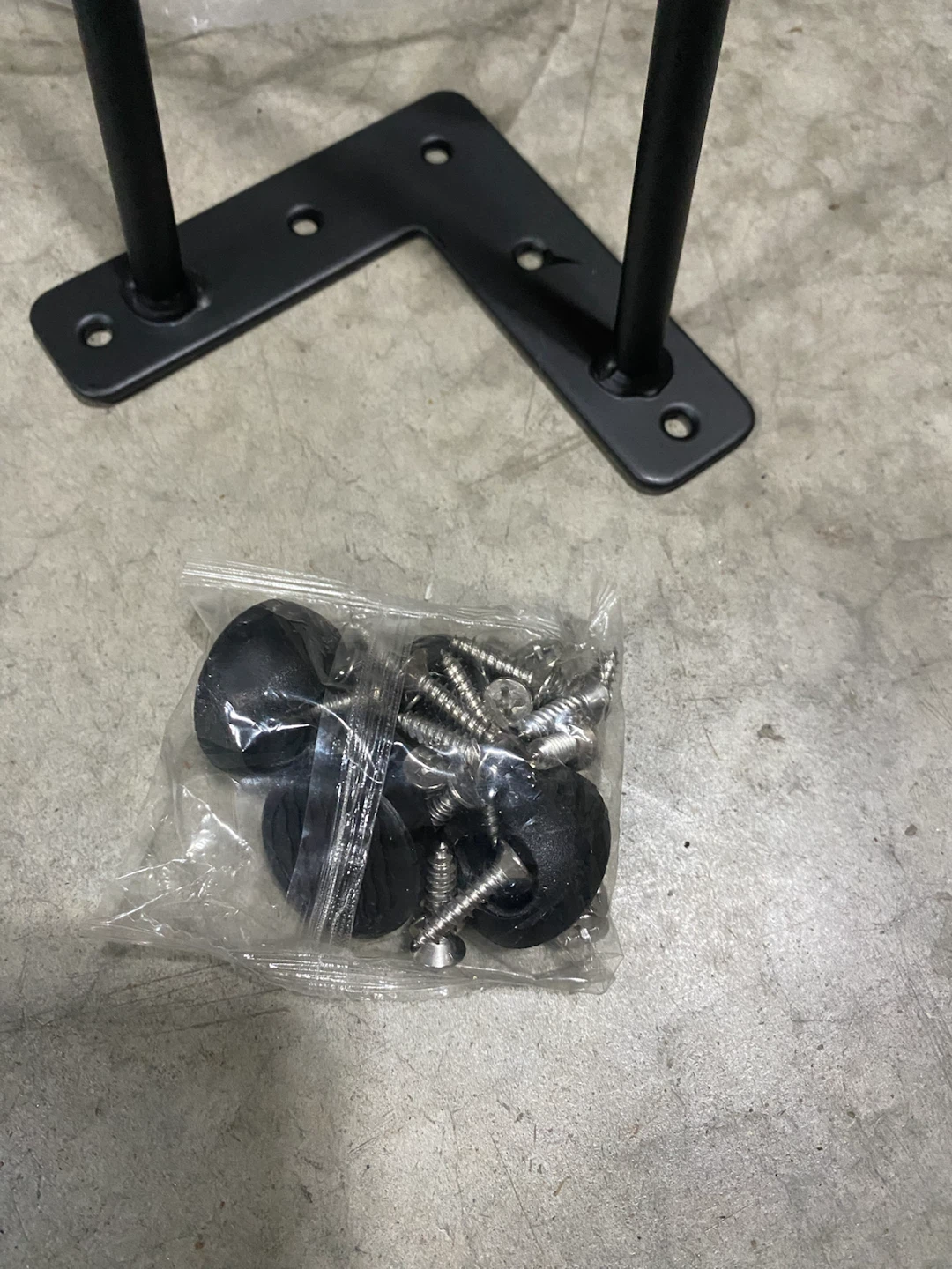 Set of 4 Black Metal Hairpin Legs - photo 3