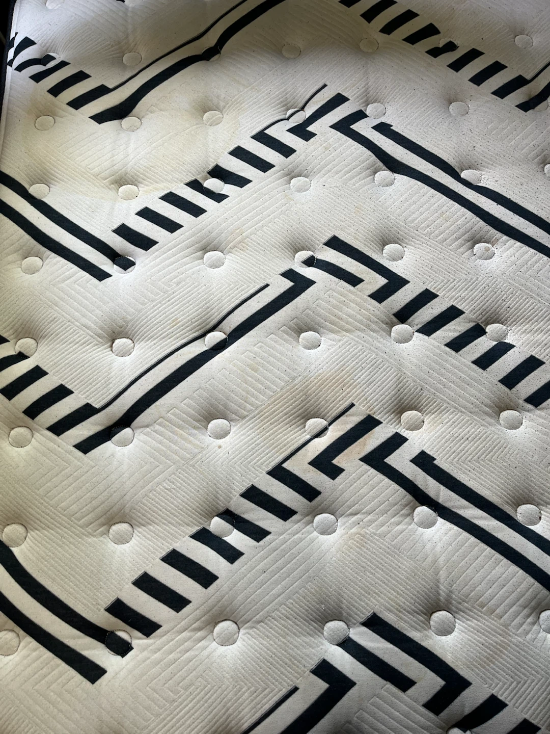 Queen Size Mattress - photo 2