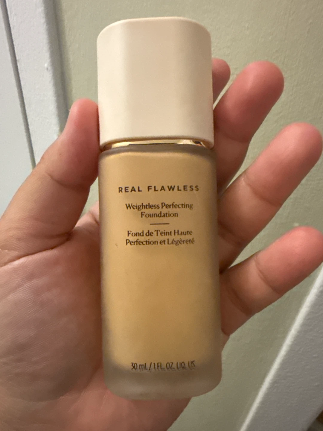 Laura Mercier Real Flawless Foundation 2W2 Warm Linen - photo 2