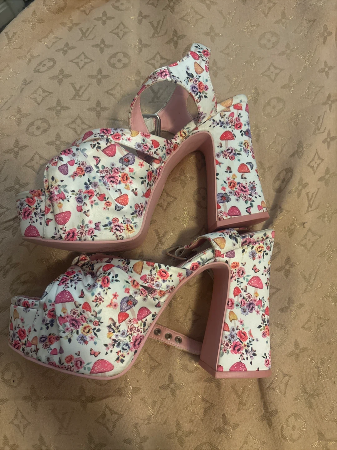 Sugar Thrillz Floral Platform Heels - photo 2