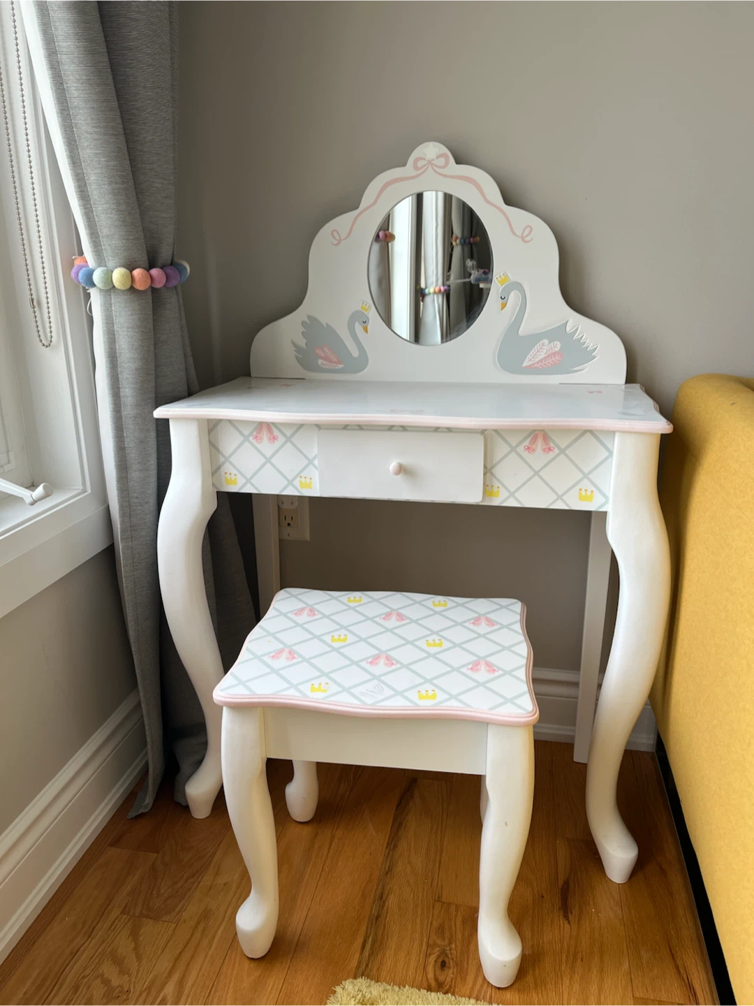 Kids Dressing Table & Stool