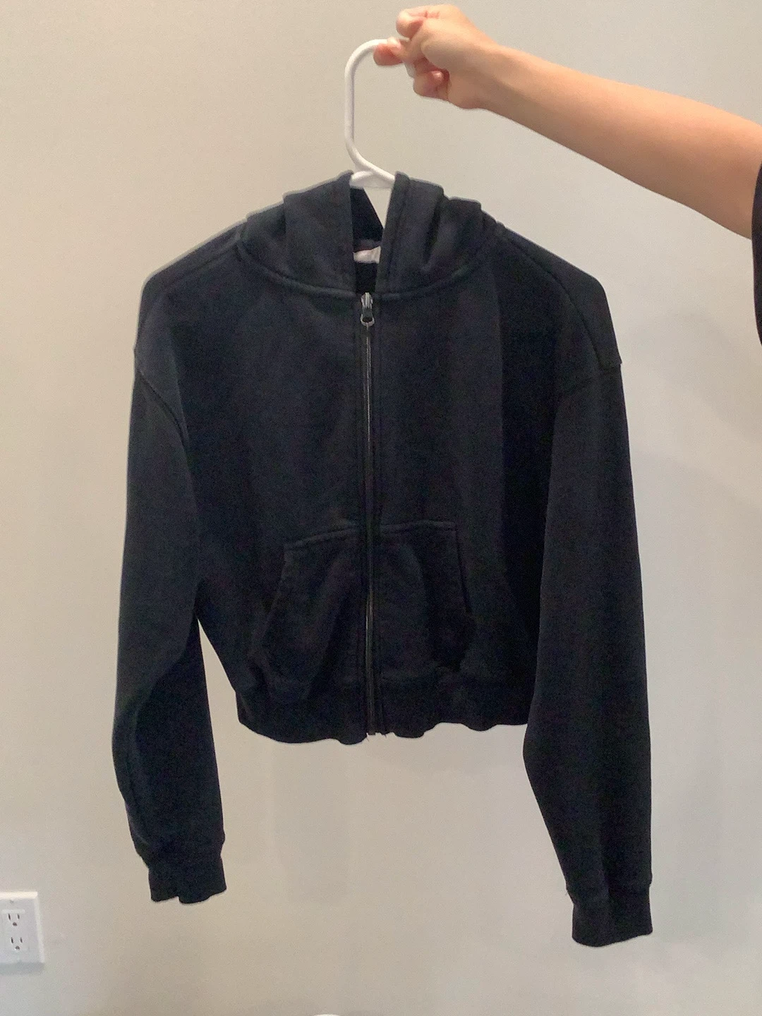 Ardene Black Cropped Zip-Up Hoodie - photo 3