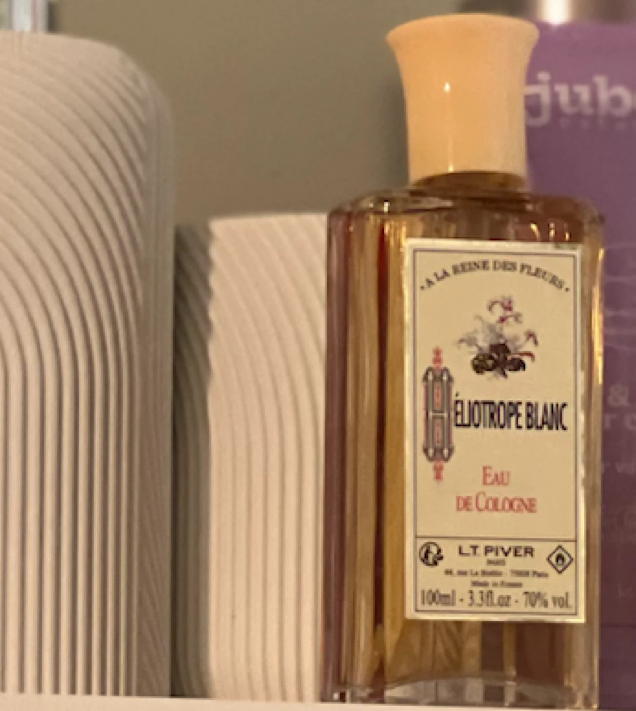 L.T. Piver Heliotrope Blanc Eau de Cologne 100ml - photo 4