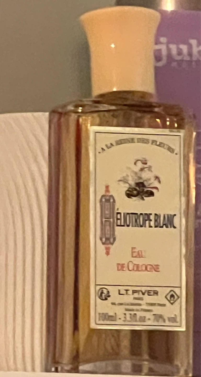 L.T. Piver Heliotrope Blanc Eau de Cologne 100ml - photo 3
