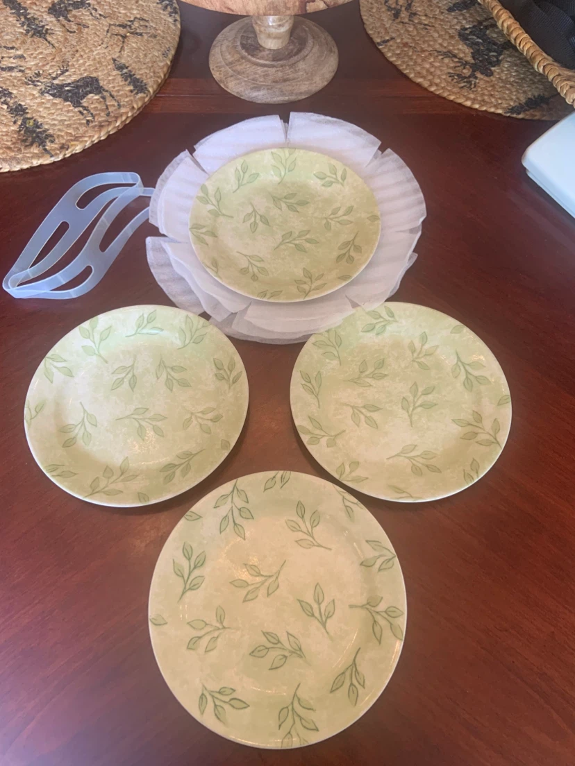 CORELLE HEIRLOOM BLOOM SET OF 4 VINTAGE DESERT PLATES•7 1/4” - photo 2