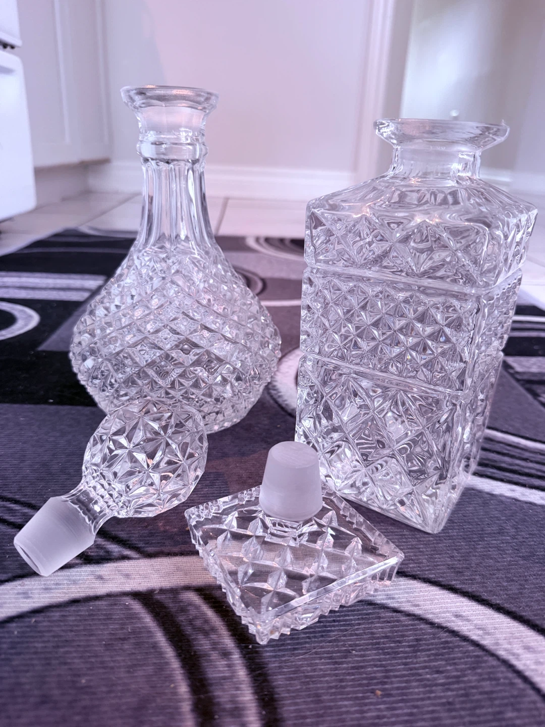 Crystal decanter