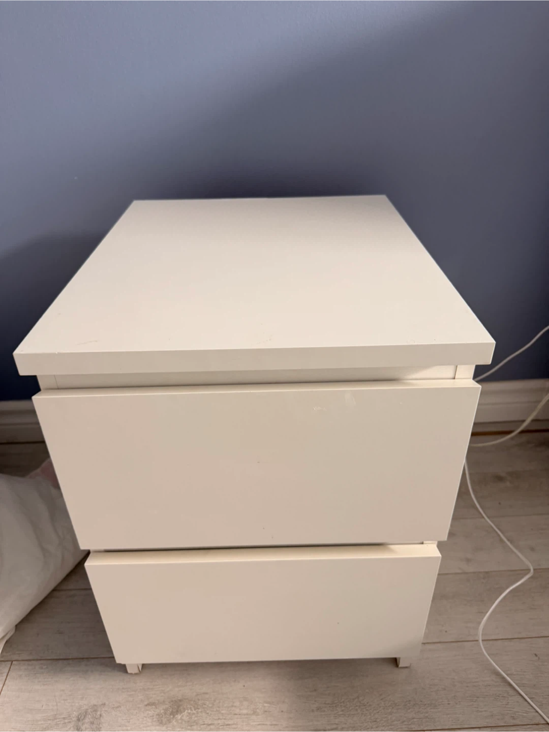 White 2-Drawer Nightstand ikea