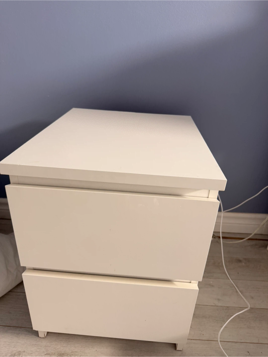 White 2-Drawer Nightstand ikea - photo 2