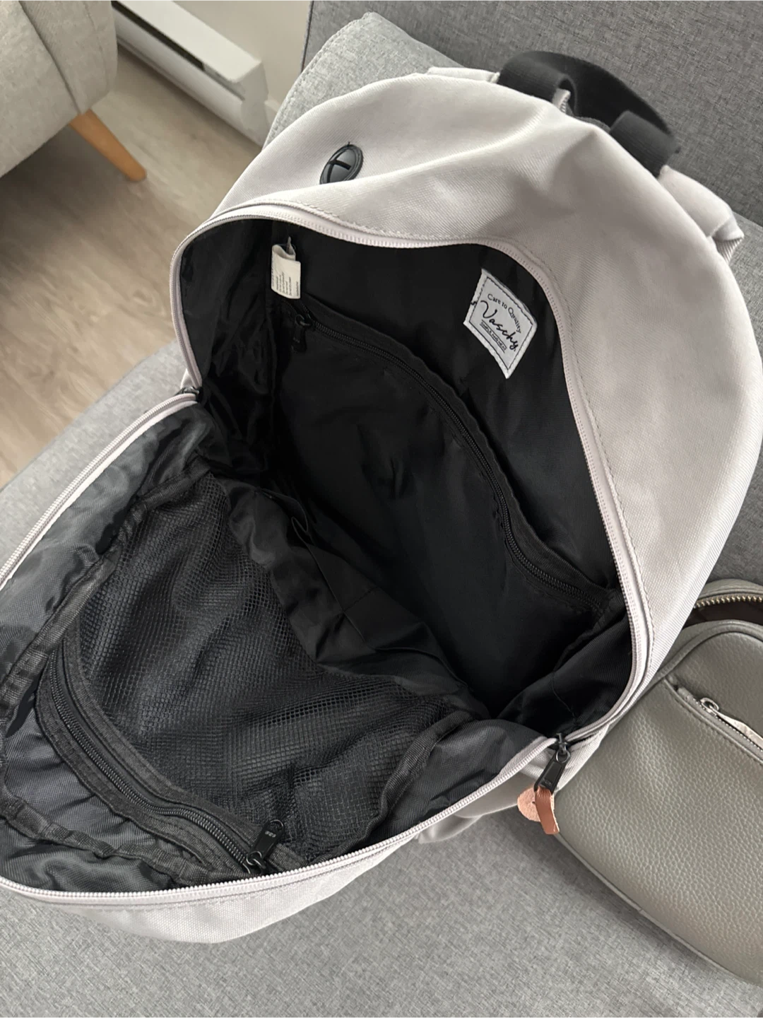 Vaschy Backpack - Grey - photo 3