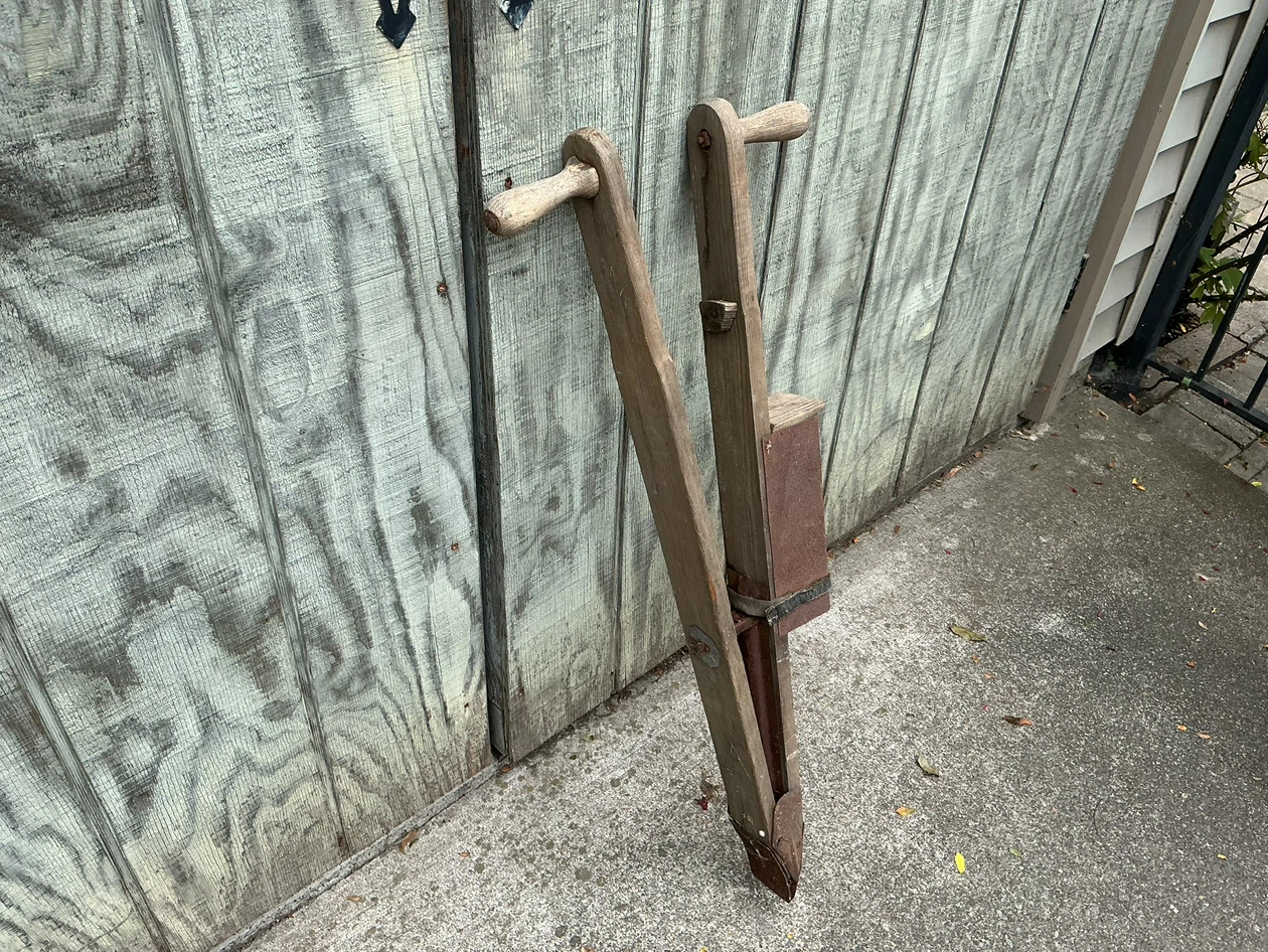 Antique Wooden Farm Tool Rustic Corn Seed Planter ! - photo 5