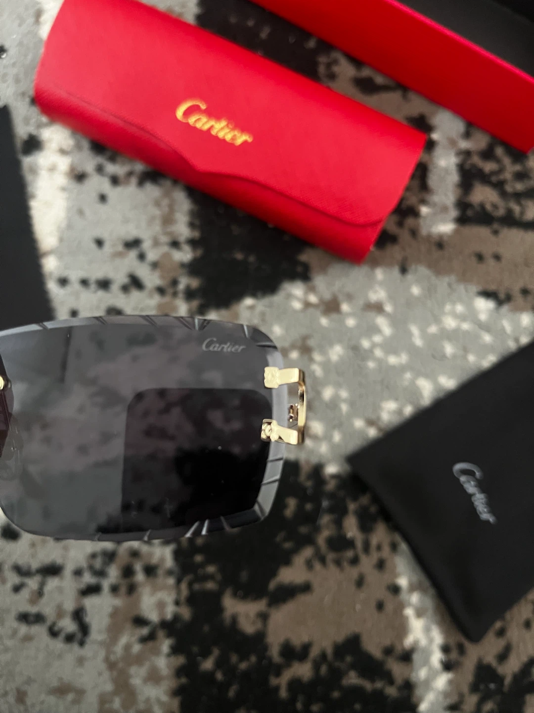 Cartier Sunglasses with Case and Box - photo 4
