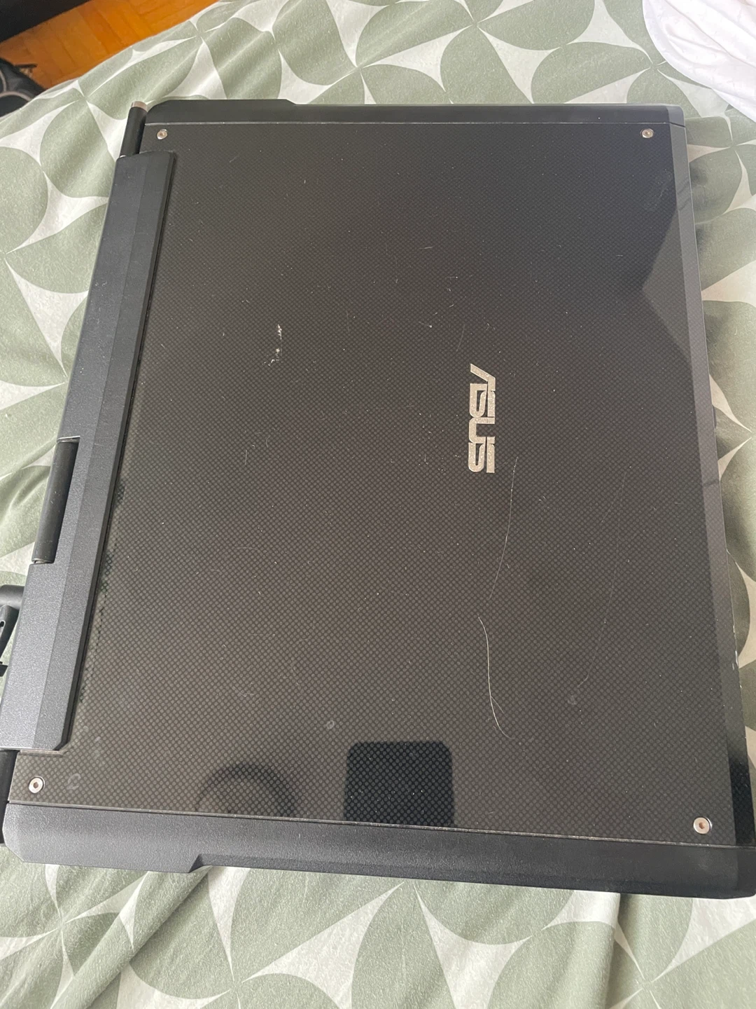 ASUS ROG Gaming Laptop - photo 2