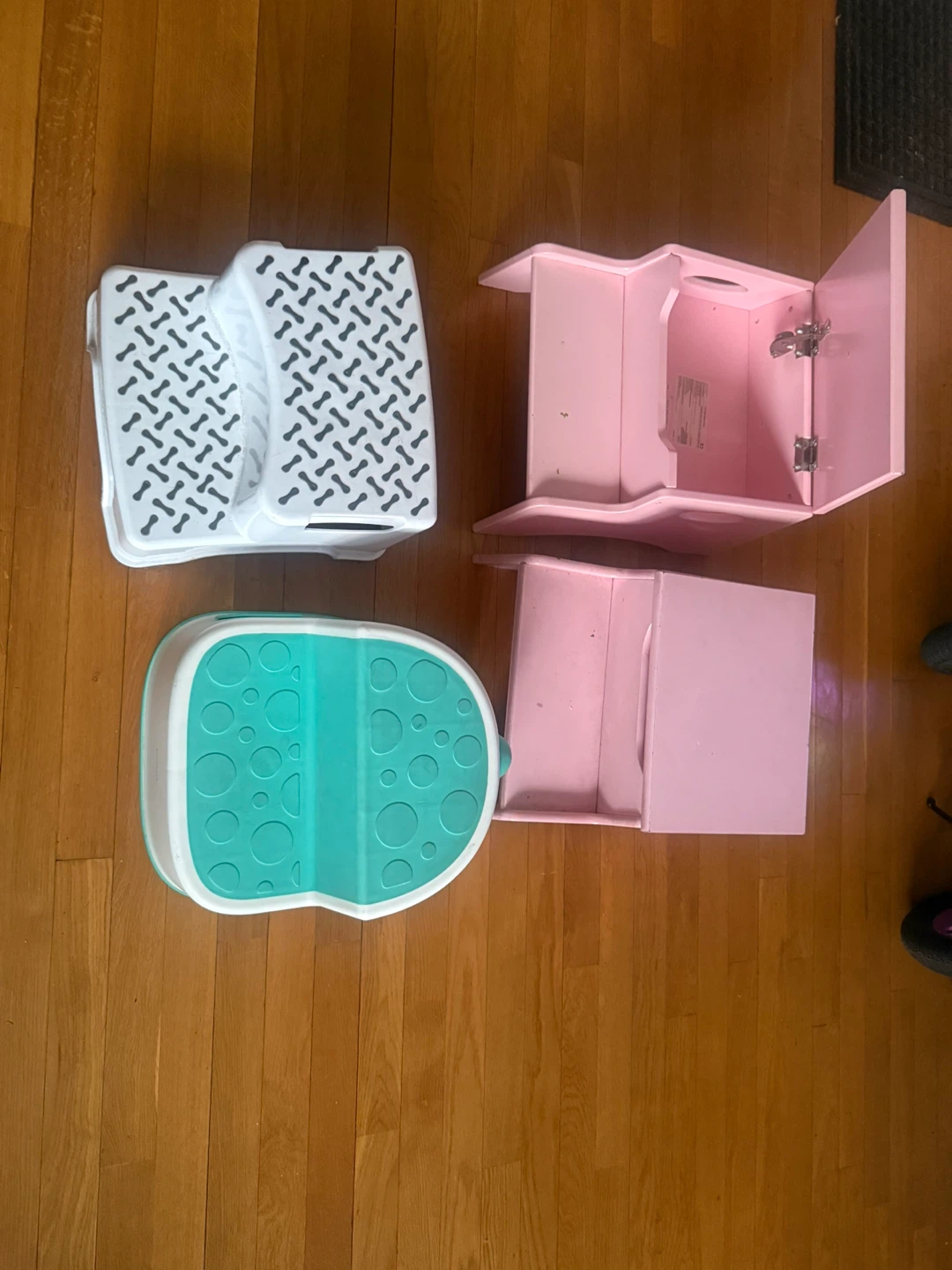 Toddler Step Stool Set and Pink Wooden Stool