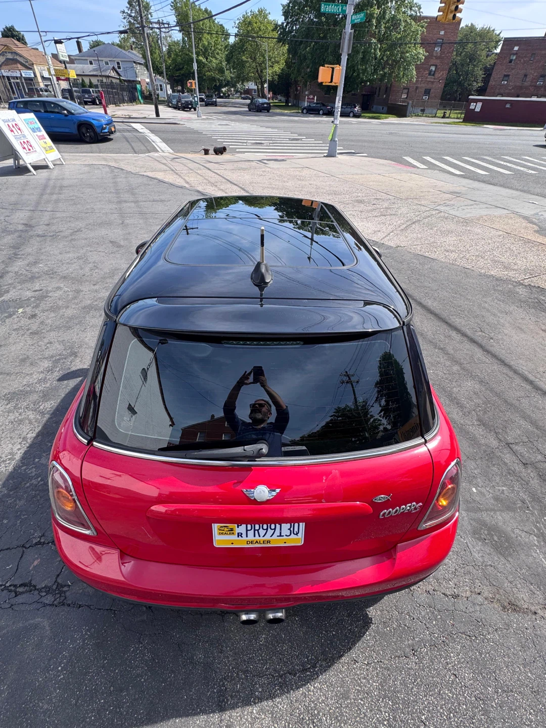Red Mini Cooper S - photo 2